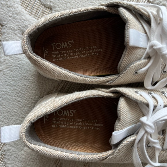 Tom’s Women’s Del Rey Natural Metallic Linen Shoe-never worn! - Picture 7 of 7